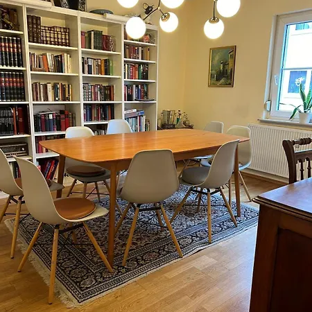 Freistehendes Haus Mit Grossem Garten Zur Alleinigen Nutzung Сasa de vacaciones *