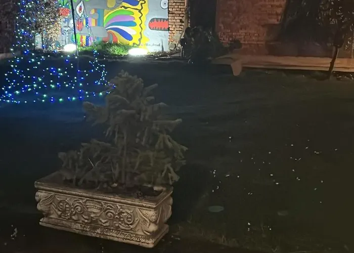 Freistehendes Haus Mit Grossem Garten Zur Alleinigen Nutzung Dom wakacyjny