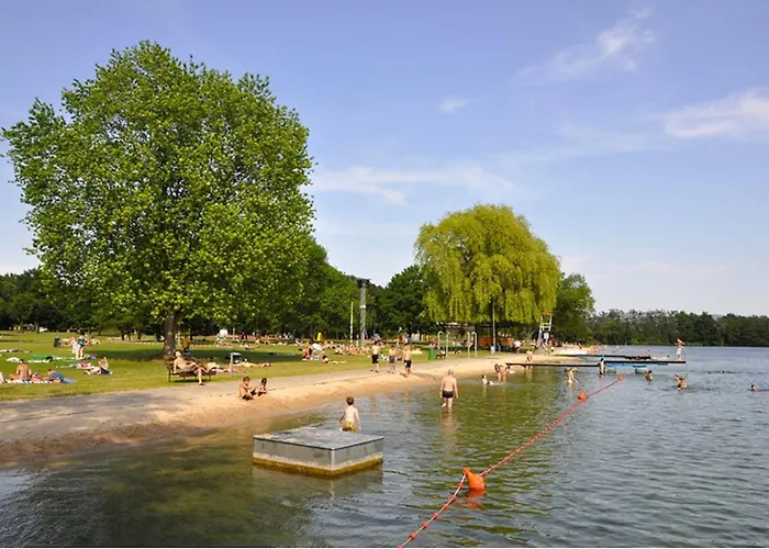 Freistehendes Haus Mit Grossem Garten Zur Alleinigen Nutzung Dom wakacyjny